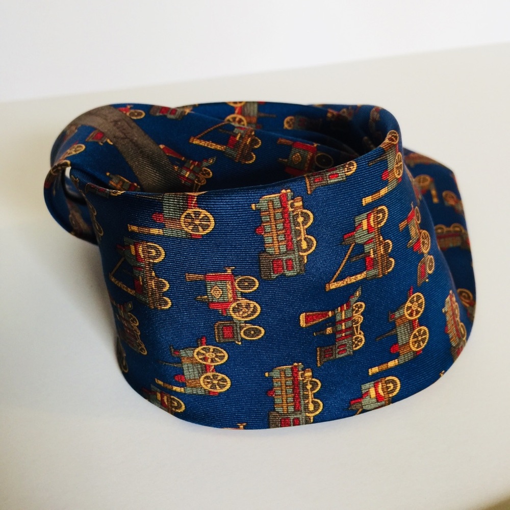 Vintage Ferragamo Silk Tie - Picture 6 of 6